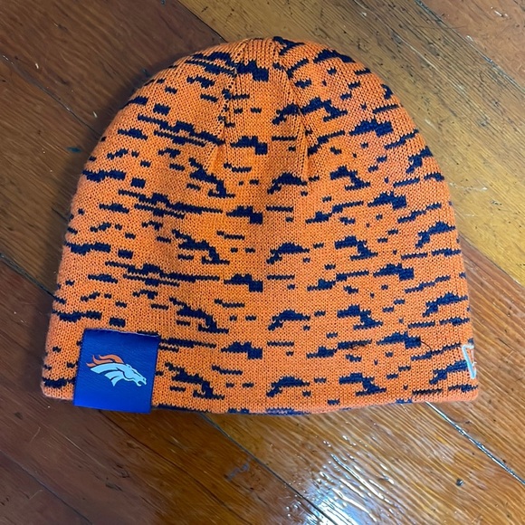 Denver Broncos Beanie kids/women Size - Picture 1 of 6